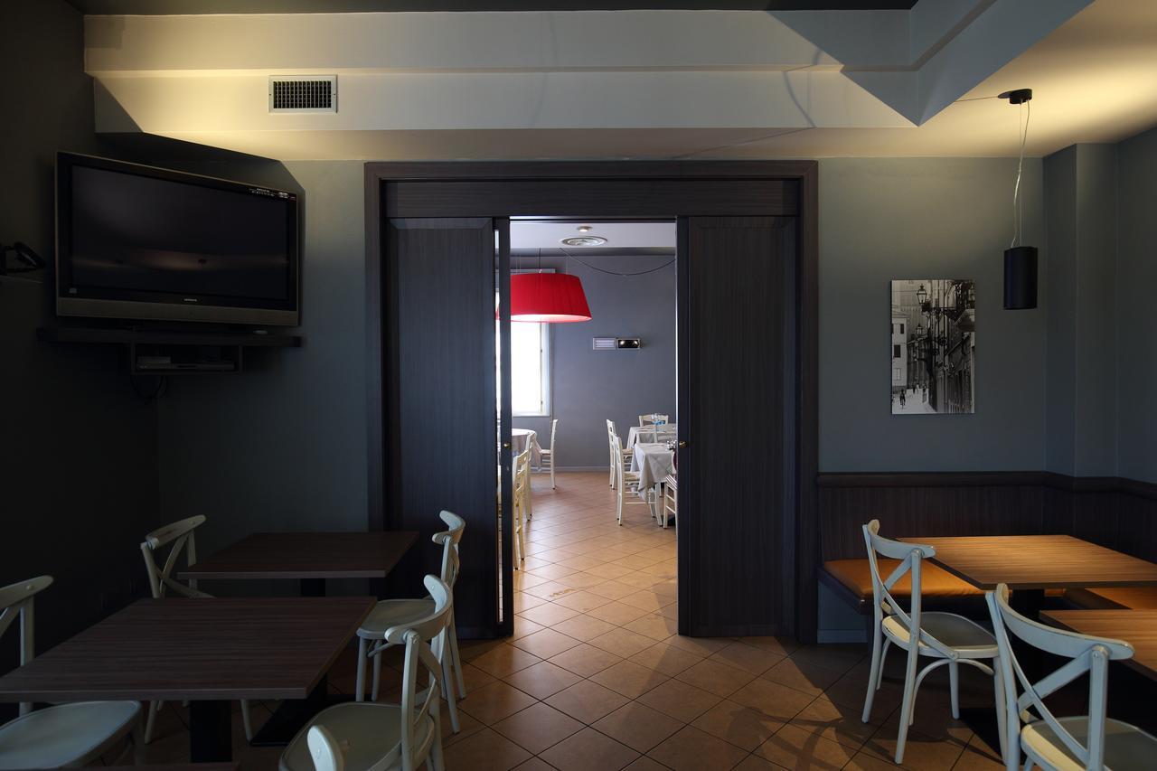 Hotel Trattoria Contini Sorbolo Ngoại thất bức ảnh